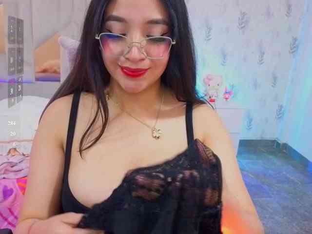 MARIANNA-TAY webcam