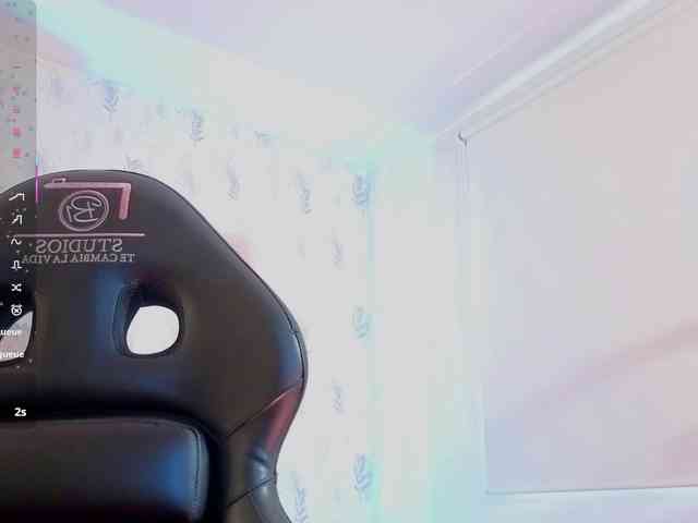 MARIANNA-TAY webcam