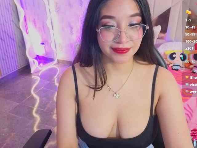 MARIANNA-TAY webcam