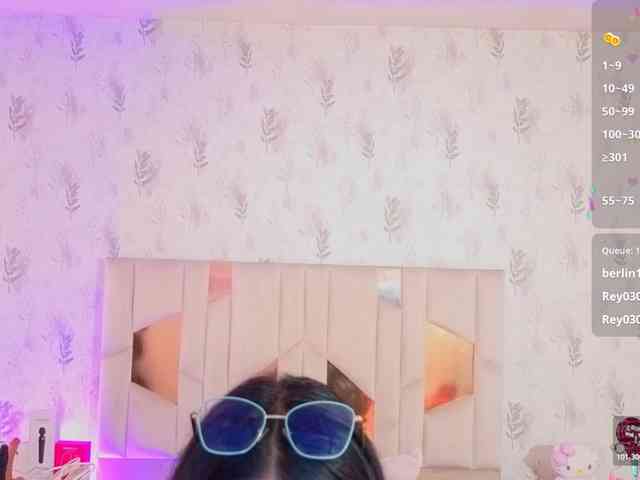 MARIANNA-TAY webcam