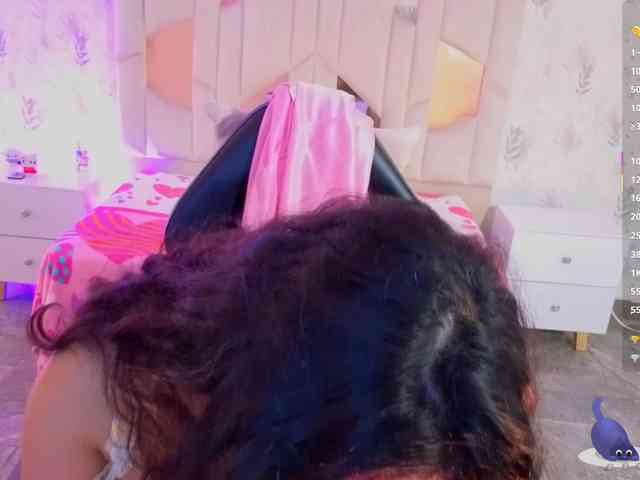 MARIANNA-TAY webcam