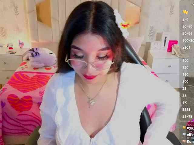 MARIANNA-TAY webcam