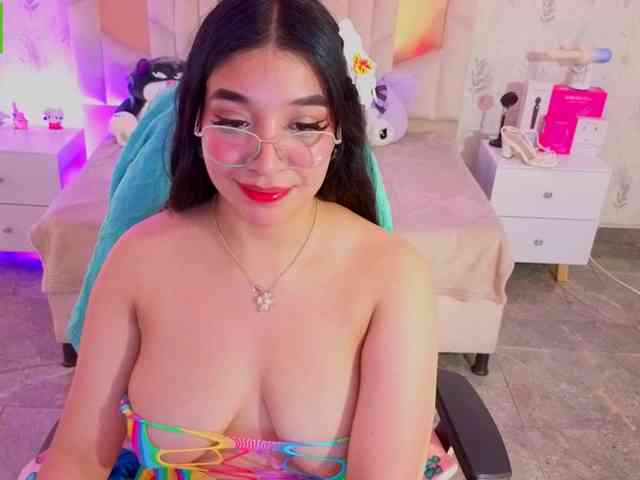 MARIANNA-TAY webcam