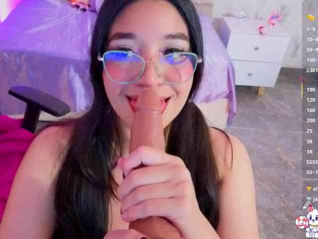 MARIANNA-TAY webcam