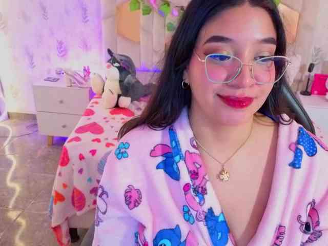 MARIANNA-TAY webcam