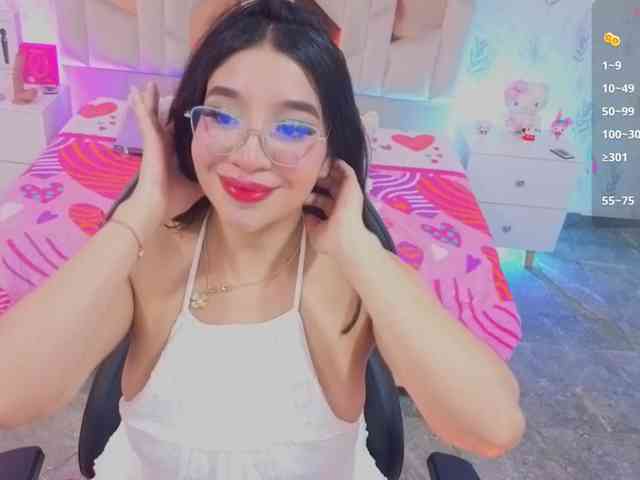 MARIANNA-TAY webcam
