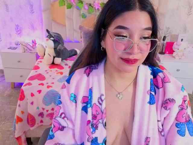 MARIANNA-TAY webcam