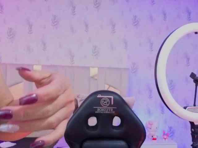 MARIANNA-TAY webcam