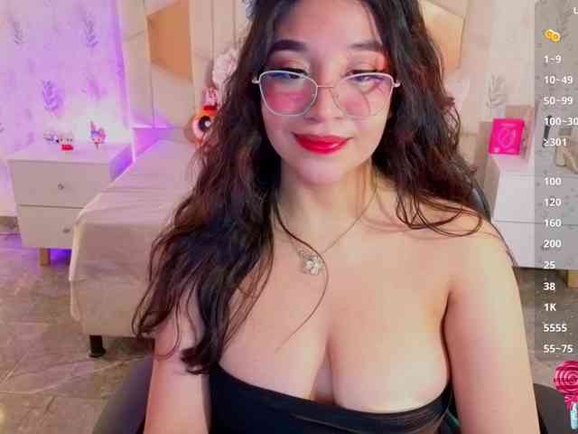 MARIANNA-TAY webcam