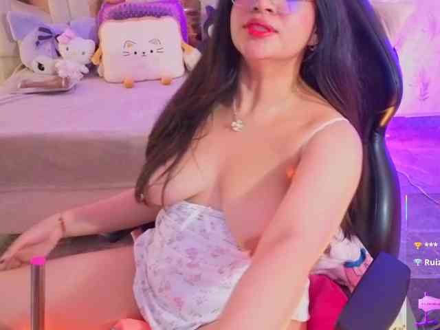 MARIANNA-TAY webcam