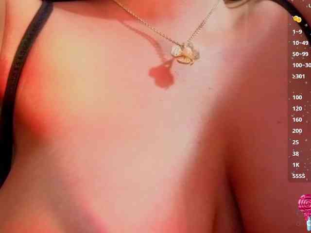 MARIANNA-TAY webcam