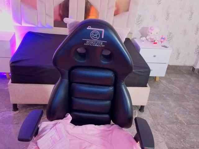 MARIANNA-TAY webcam