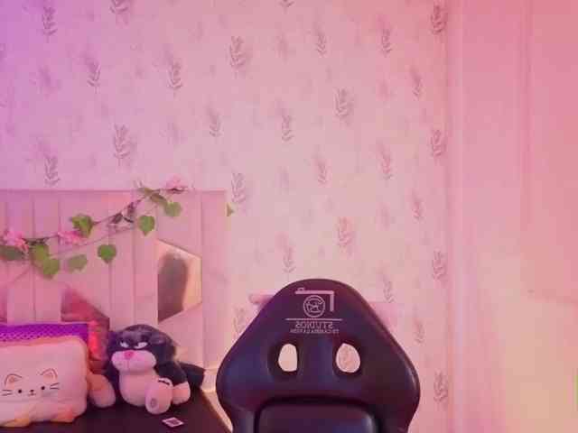 MARIANNA-TAY webcam