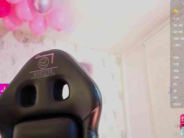 MARIANNA-TAY webcam
