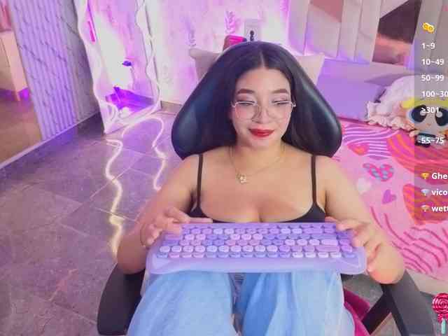 MARIANNA-TAY webcam