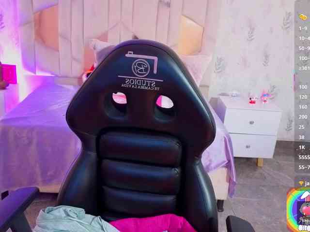 MARIANNA-TAY webcam