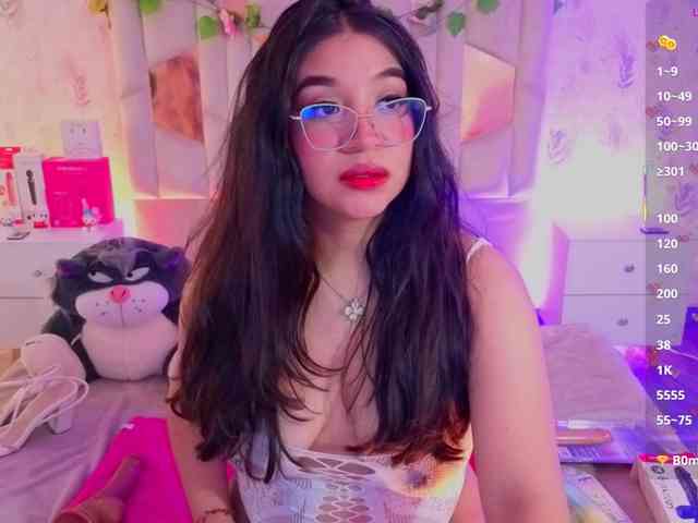 MARIANNA-TAY webcam