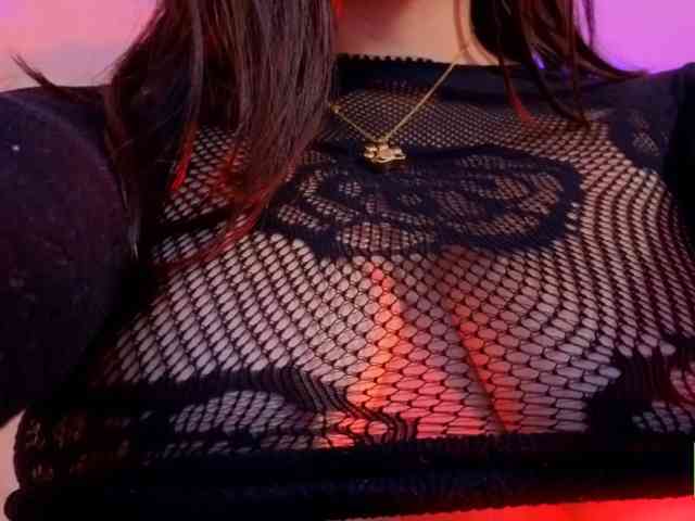 MARIANNA-TAY webcam