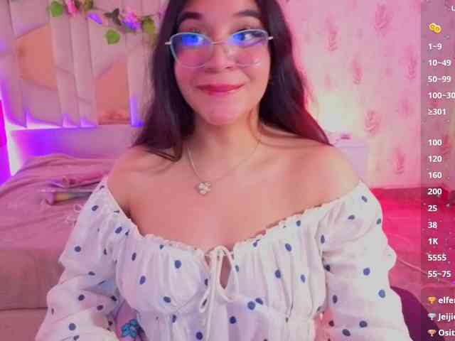 MARIANNA-TAY webcam