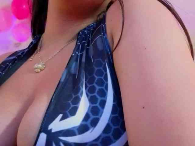 MARIANNA-TAY webcam