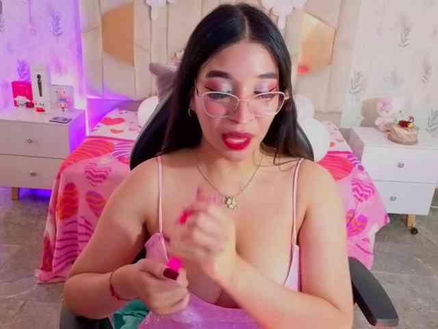 MARIANNA-TAY webcam