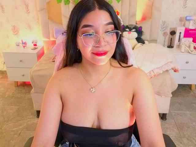 MARIANNA-TAY webcam