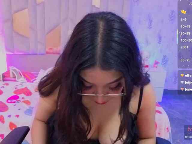 MARIANNA-TAY webcam