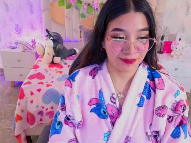 MARIANNA-TAY webcam