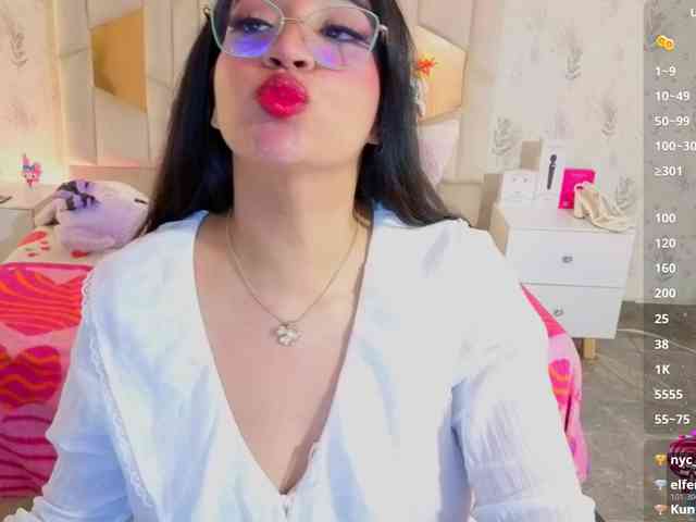 MARIANNA-TAY webcam