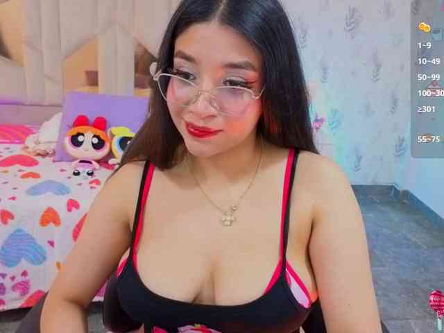 MARIANNA-TAY webcam