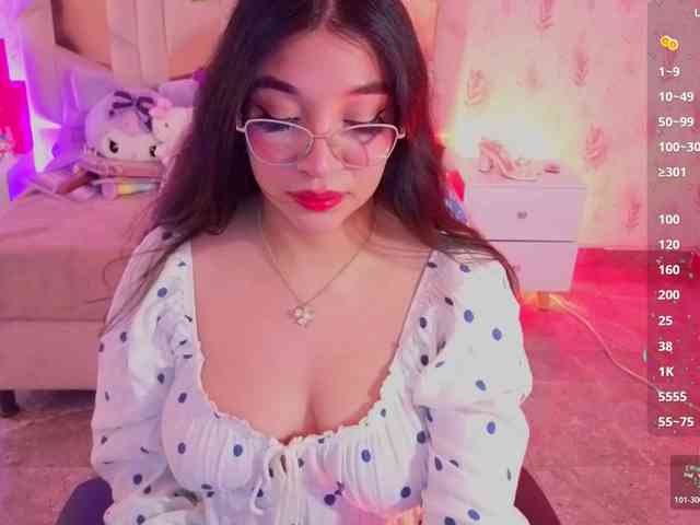 MARIANNA-TAY webcam