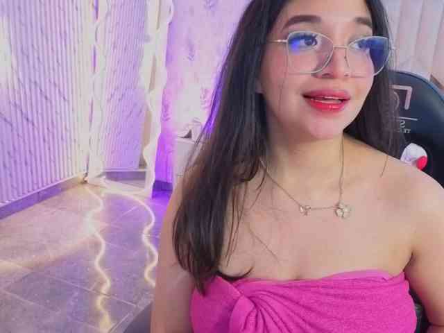 MARIANNA-TAY webcam