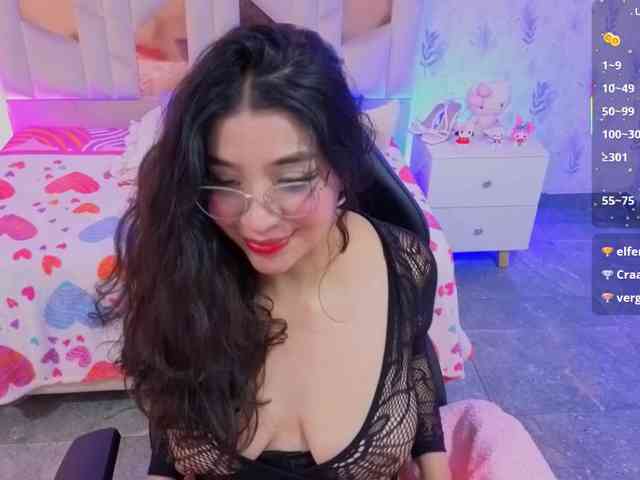 MARIANNA-TAY webcam
