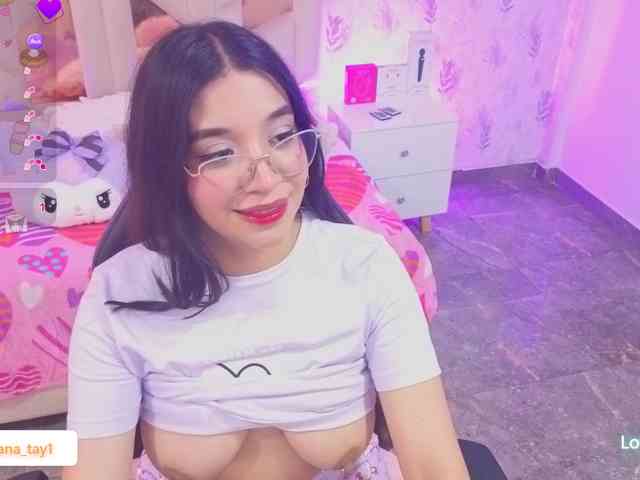MARIANNA-TAY webcam