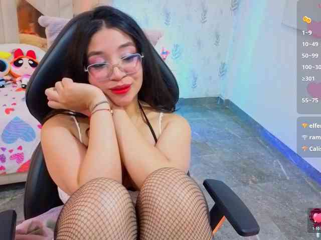 MARIANNA-TAY webcam