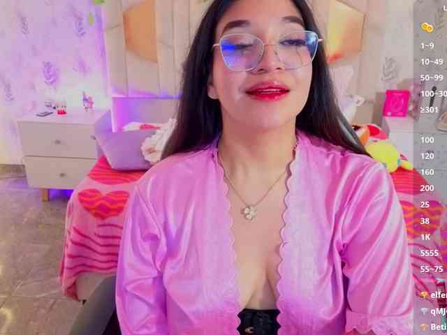 MARIANNA-TAY webcam