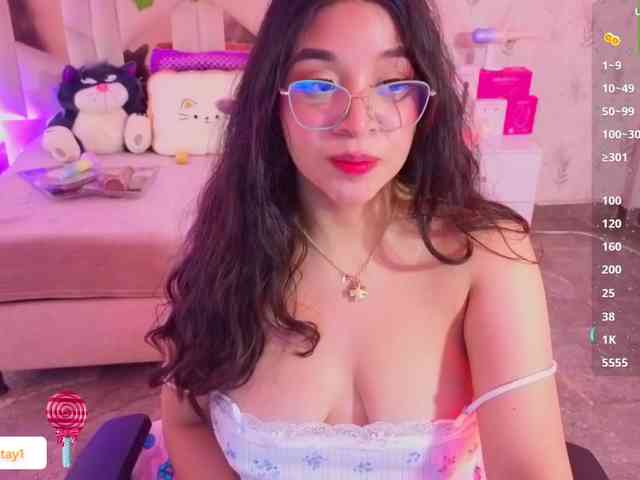 MARIANNA-TAY webcam
