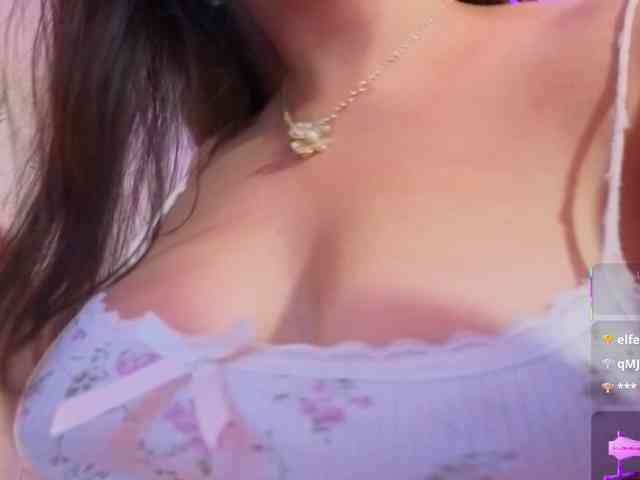 MARIANNA-TAY webcam