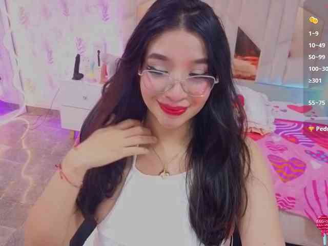 MARIANNA-TAY webcam