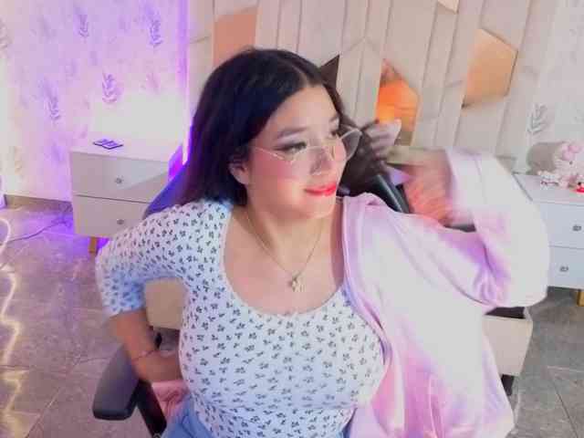 MARIANNA-TAY webcam
