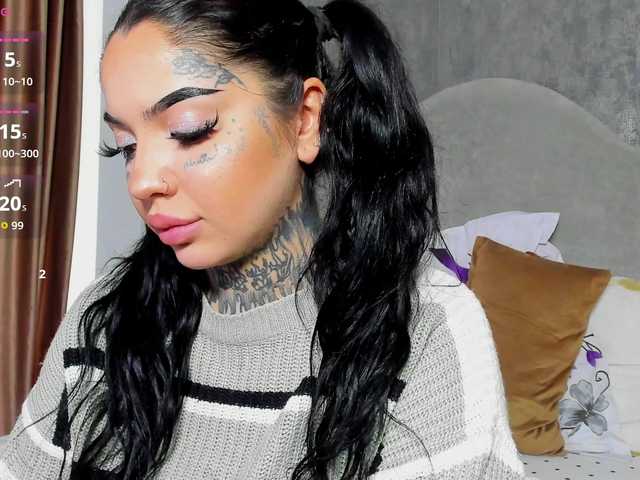 CreamyInk live cam on BongaCams