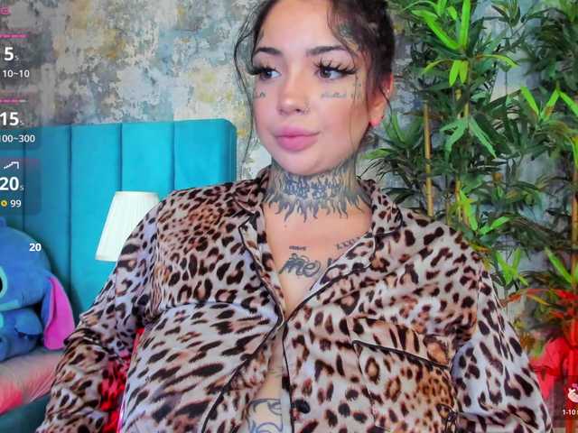 CreamyInk live cam on BongaCams