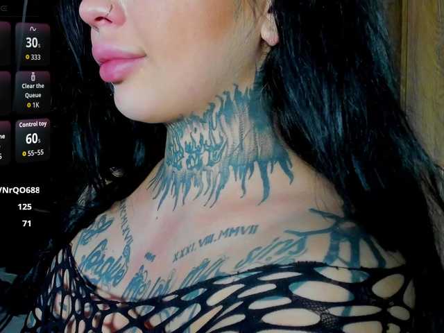 CreamyInk live cam on BongaCams