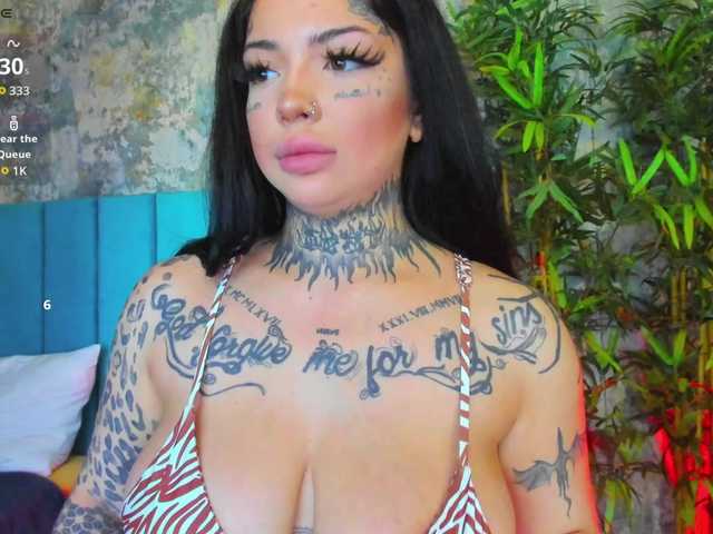 CreamyInk live cam on BongaCams