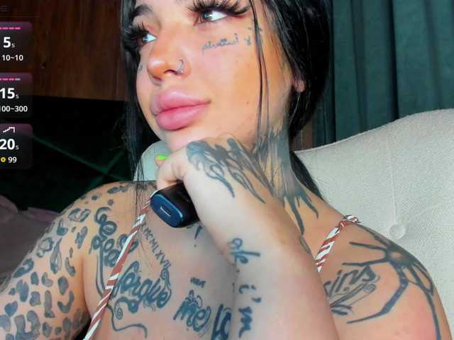 CreamyInk live webcam show