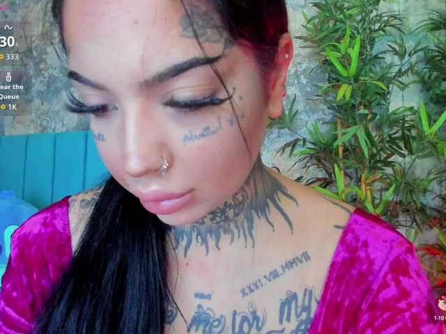 CreamyInk live cam on BongaCams
