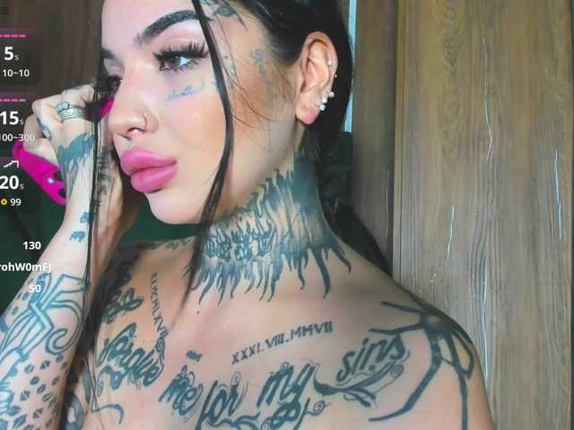 CreamyInk live cam on BongaCams