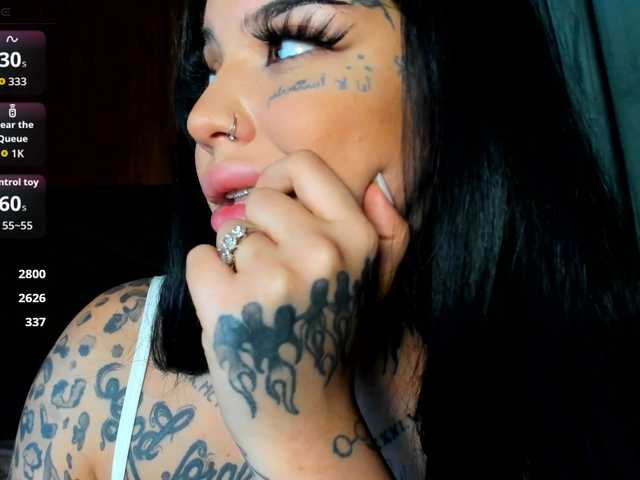 CreamyInk live cam on BongaCams