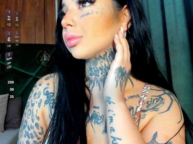 CreamyInk live cam on BongaCams
