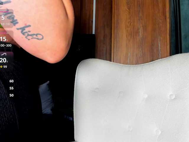 CreamyInk live webcam show